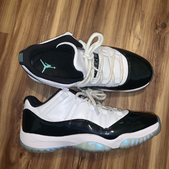 Jordan Other - Air Jordan 11 Low Emerald